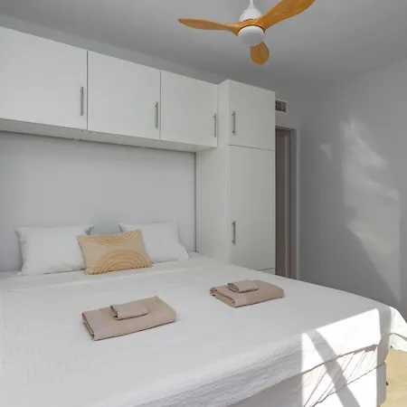 3 Bedroom, Floor With Fantastic Terraces, Sea View And Pools * MIJAS COSTA