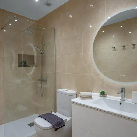 3 Bedroom, Floor With Fantastic Terraces, Sea View And Pools Apartment MIJAS COSTA