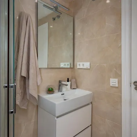 Apartment 3 Bedroom, Floor With Fantastic Terraces, Sea View And Pools