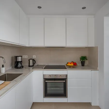 3 Bedroom, Floor With Fantastic Terraces, Sea View And Pools Apartment *