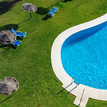 Apartment 3 Bedroom, Floor With Fantastic Terraces, Sea View And Pools *